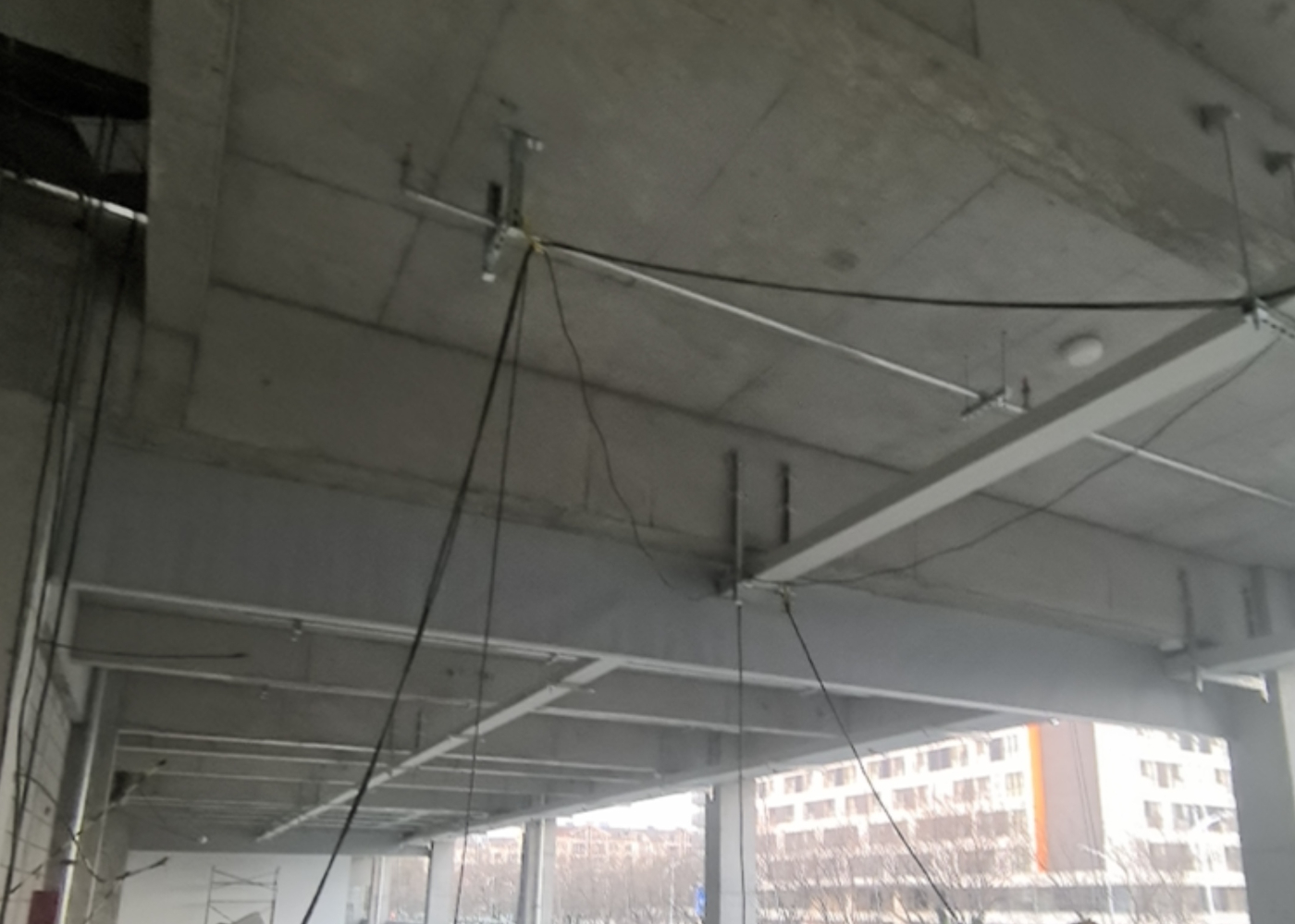 无锡阿特拉斯项目选用恒开利挡烟垂壁